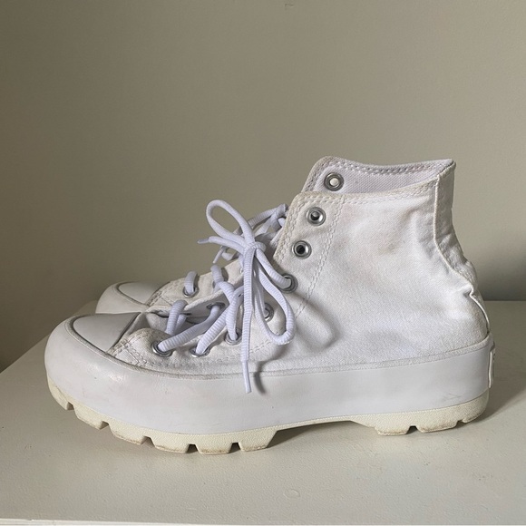 Converse All Star Chuck Taylor White Lugged High Top Sneakers Woman’s 7 - Picture 2 of 12